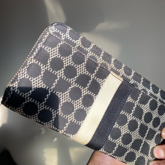 Kate Spade wallet in black Great condition - Picture 3 of 6